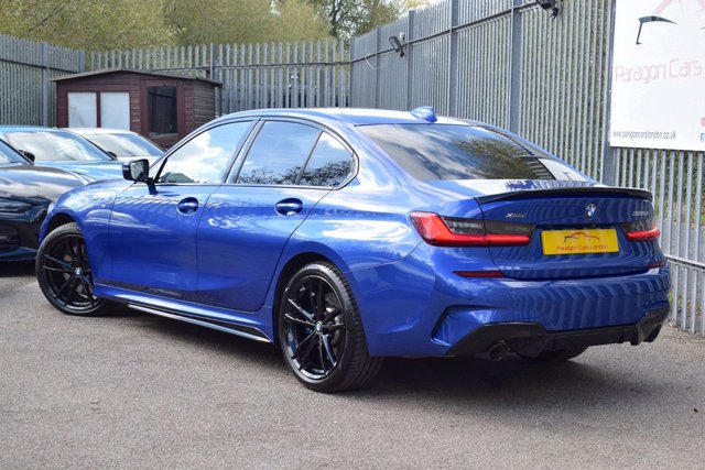 View our BMW 3 SERIES