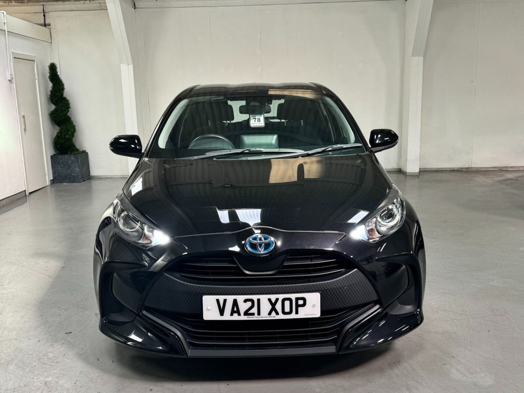 USED 2021 21 TOYOTA YARIS 1.5 ICON FHEV 5d 114 BHP REVERSE CAMERA+APPLE CAR PLAY