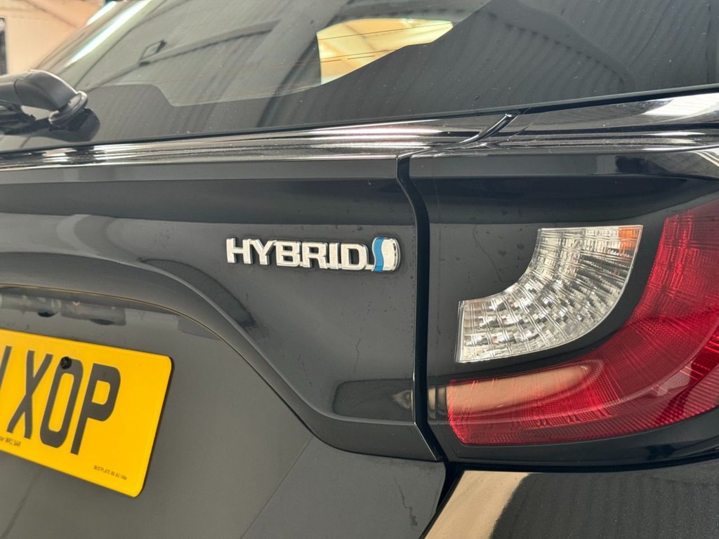 USED 2021 21 TOYOTA YARIS 1.5 ICON FHEV 5d 114 BHP REVERSE CAMERA+APPLE CAR PLAY