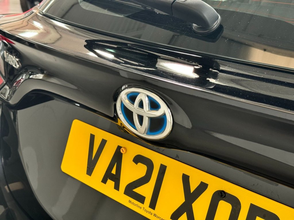USED 2021 21 TOYOTA YARIS 1.5 ICON FHEV 5d 114 BHP REVERSE CAMERA+APPLE CAR PLAY