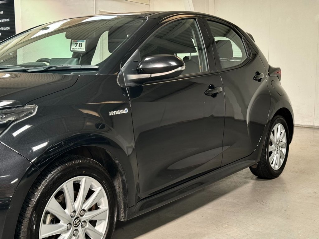 USED 2021 21 TOYOTA YARIS 1.5 ICON FHEV 5d 114 BHP REVERSE CAMERA+APPLE CAR PLAY