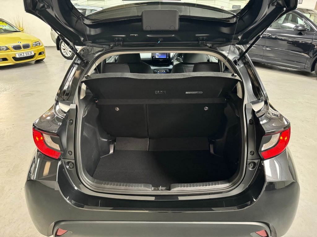 USED 2021 21 TOYOTA YARIS 1.5 ICON FHEV 5d 114 BHP REVERSE CAMERA+APPLE CAR PLAY