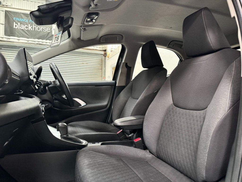 USED 2021 21 TOYOTA YARIS 1.5 ICON FHEV 5d 114 BHP REVERSE CAMERA+APPLE CAR PLAY