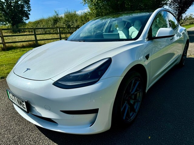 2021 71 Tesla Model 3 STANDARD RANGE PLUS 4d 302 BHP