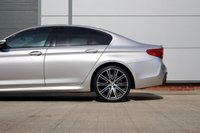 USED 2019 19 BMW 5 SERIES 3.0 540I XDRIVE M SPORT 4d 335 BHP **SOLD AWAITING COLLECTION**