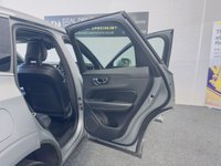 USED 2017 67 VOLVO XC60 2.0 D4 R-DESIGN AWD 5d 188 BHP HEATED SEATS + STEERING SATNAV