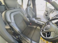 USED 2017 67 VOLVO XC60 2.0 D4 R-DESIGN AWD 5d 188 BHP HEATED SEATS + STEERING SATNAV
