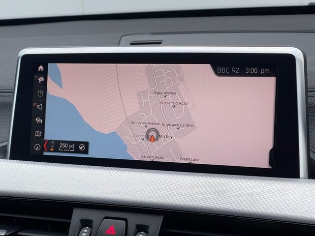 2022 BMW X1 - Photo 3