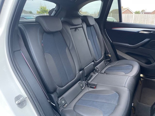 2022 BMW X1 - Photo 12