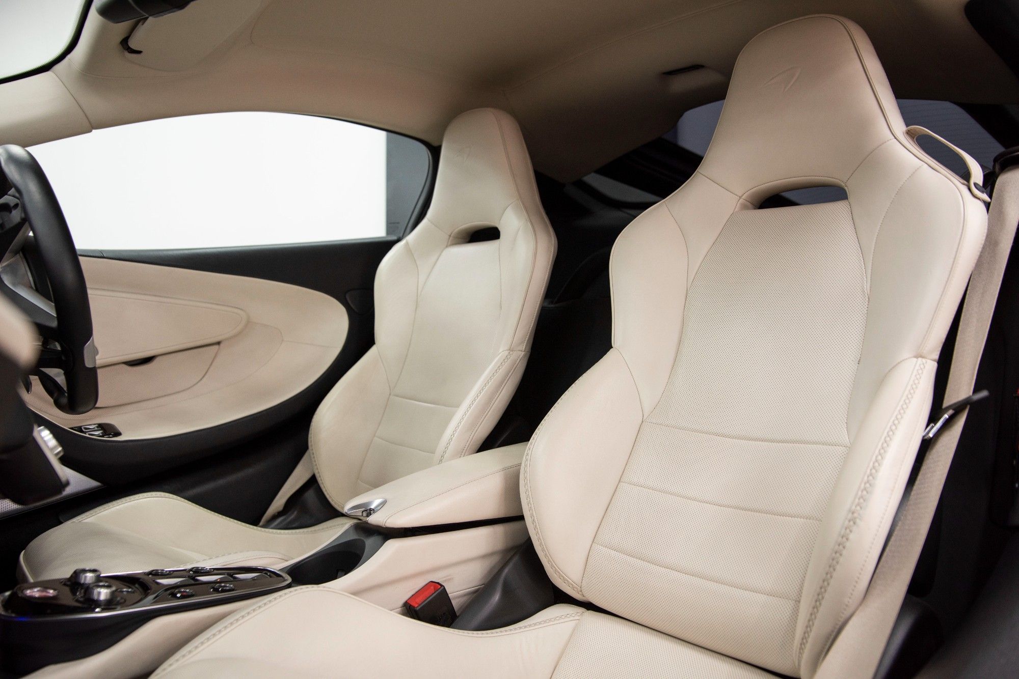USED 2021 70 MCLAREN GT 4.0 V8 SSG 
