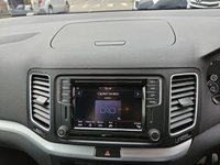 USED 2018 18 VOLKSWAGEN SHARAN 2.0 SE NAV TDI BLUEMOTION TECHNOLOGY DSG 5d 148 BHP 