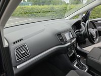 USED 2018 18 VOLKSWAGEN SHARAN 2.0 SE NAV TDI BLUEMOTION TECHNOLOGY DSG 5d 148 BHP 