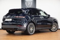 USED 2022 22 PORSCHE CAYENNE 3.0 V6 PLATINUM EDITION  