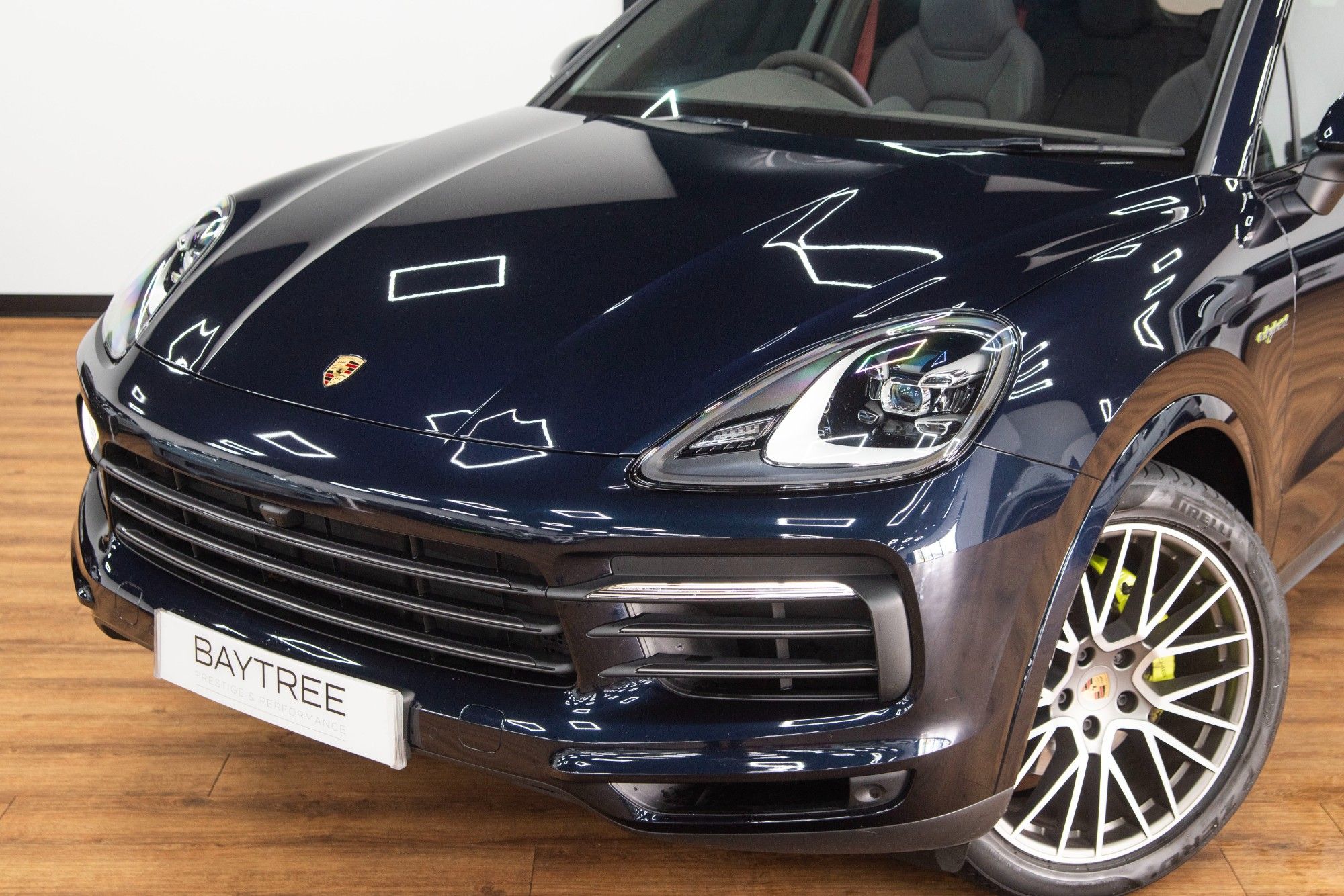 USED 2022 22 PORSCHE CAYENNE 3.0 V6 PLATINUM EDITION  