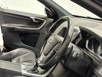 USED 2017 67 VOLVO XC60 2.4 D5 R-DESIGN NAV AWD 5d 217 BHP 