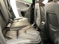 USED 2017 67 VOLVO XC60 2.4 D5 R-DESIGN NAV AWD 5d 217 BHP 