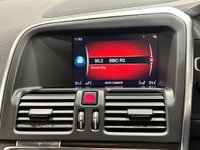 USED 2017 67 VOLVO XC60 2.4 D5 R-DESIGN NAV AWD 5d 217 BHP 
