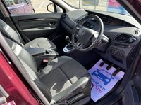 USED 2014 14 RENAULT SCENIC 1.5 DYNAMIQUE TOMTOM ENERGY DCI S/S 5d 110 BHP 