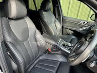 USED 2018 68 BMW X5 3.0 M50D 5d 395 BHP TOWBAR - HEATED SEATS - HUD - NAV