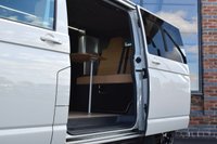 USED 2022 22 VOLKSWAGEN TRANSPORTER 2.0 T28 TDI P/V HIGHLINE 148 BHP ROCK & ROLL / LEISURE BATTERY
