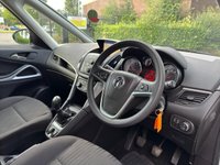 USED 2015 65 VAUXHALL ZAFIRA TOURER 1.4 TECH LINE 5d 138 BHP 