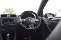 USED 2012 62 VOLKSWAGEN GOLF 2.0 GTI EDITION 35 5d 234 BHP GLENDALE / CRUISE / SENSORS