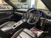 USED 2016 16 PORSCHE 911 3.8 TURBO PDK 2d 532 BHP LOW MILES