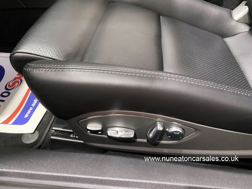 USED 2016 16 PORSCHE 911 3.8 TURBO PDK 2d 532 BHP LOW MILES