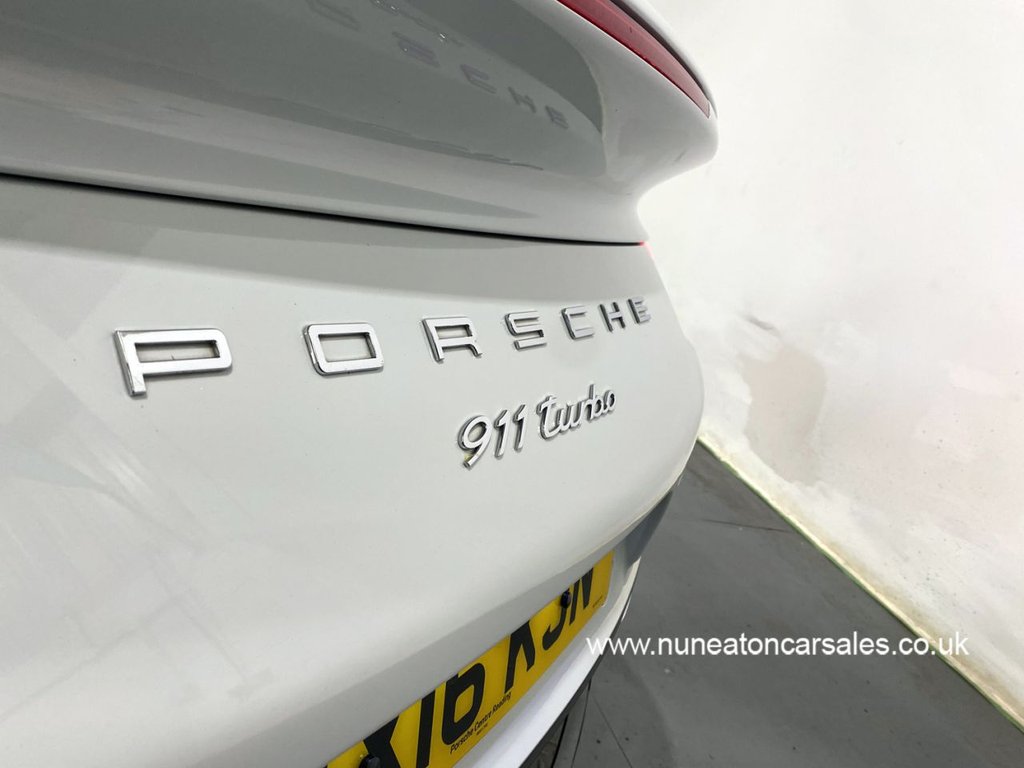USED 2016 16 PORSCHE 911 3.8 TURBO PDK 2d 532 BHP LOW MILES