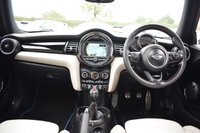 USED 2015 15 MINI HATCH COOPER 2.0 COOPER S 3d 189 BHP SCORPION EXHAUST / COILOVERS