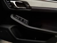 USED 2017 17 PORSCHE MACAN 3.6 TURBO PDK 5d 400 BHP 8.9% APR FINANCE RATES