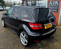 USED 2011 N MERCEDES-BENZ B-CLASS 2.0 B180 CDI SPORT 5d 109 BHP 6 SERVICE STAMPS, PRIVATE PLATE