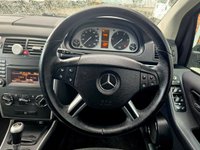 USED 2011 N MERCEDES-BENZ B-CLASS 2.0 B180 CDI SPORT 5d 109 BHP 6 SERVICE STAMPS, PRIVATE PLATE