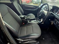 USED 2011 N MERCEDES-BENZ B-CLASS 2.0 B180 CDI SPORT 5d 109 BHP 6 SERVICE STAMPS, PRIVATE PLATE