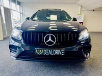 USED 2017 17 MERCEDES-BENZ GLC-CLASS 2.1 GLC 220 D 4MATIC AMG LINE PREMIUM 5d 168 BHP PANROOF HEATED SEATS