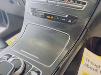 USED 2017 17 MERCEDES-BENZ GLC-CLASS 2.1 GLC 220 D 4MATIC AMG LINE PREMIUM 5d 168 BHP PANROOF HEATED SEATS