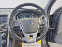 USED 2015 15 VOLVO XC60 2.0 D4 R-DESIGN NAV 5d 178 BHP SATNAV HEATED SEATS BLUETOOTH