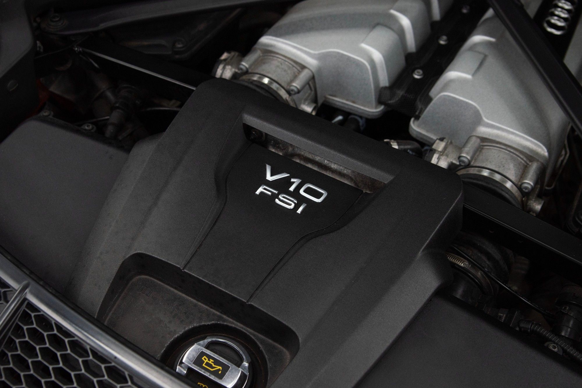 USED 2018 18 AUDI R8 5.2 V10 PLUS QUATTRO 
