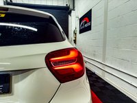 USED 2017 17 MERCEDES-BENZ A-CLASS 2.1 A 200 D AMG LINE PREMIUM 5d 134 BHP 