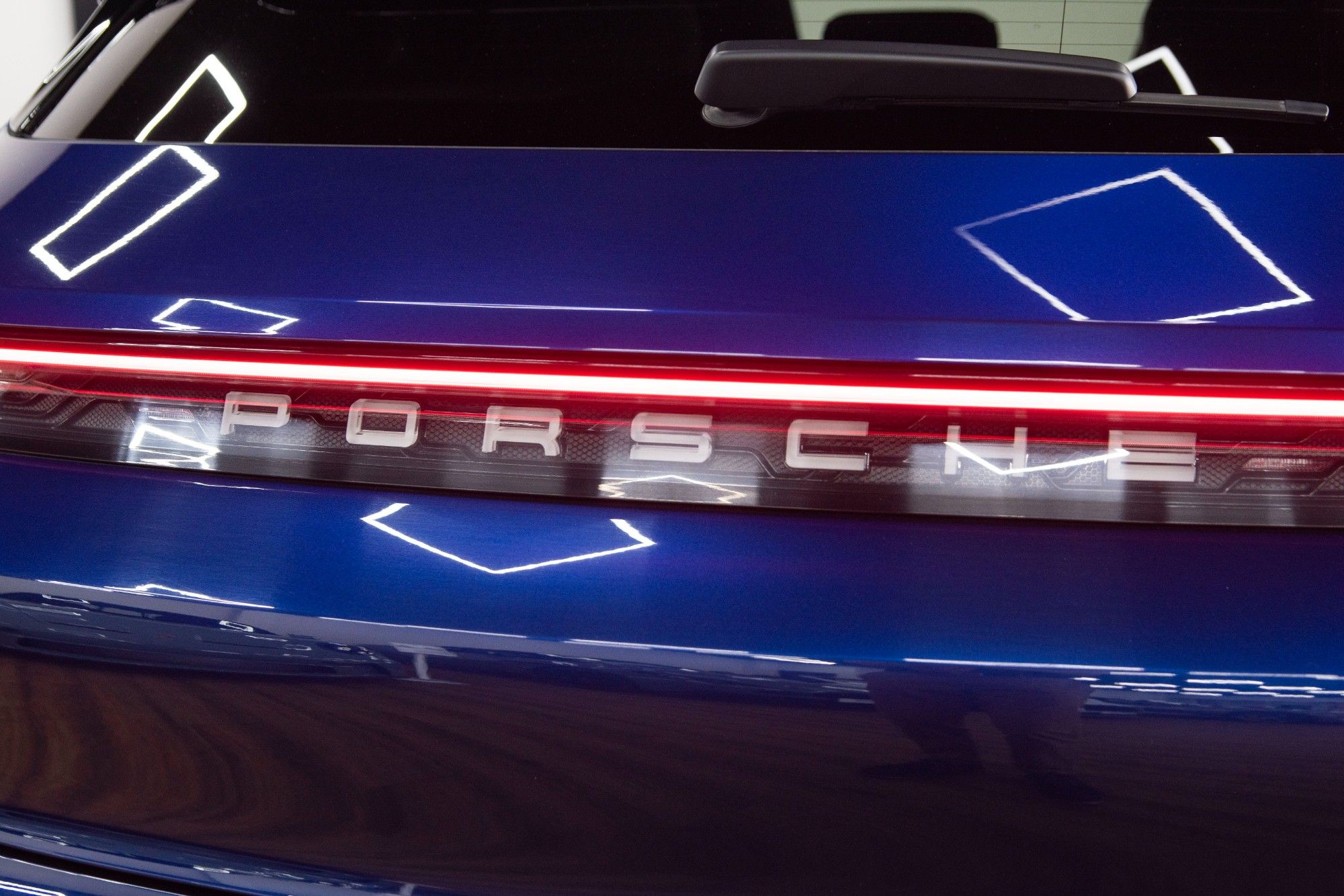 USED 2021 71 PORSCHE TAYCAN 4S CROSS TURISMO 
