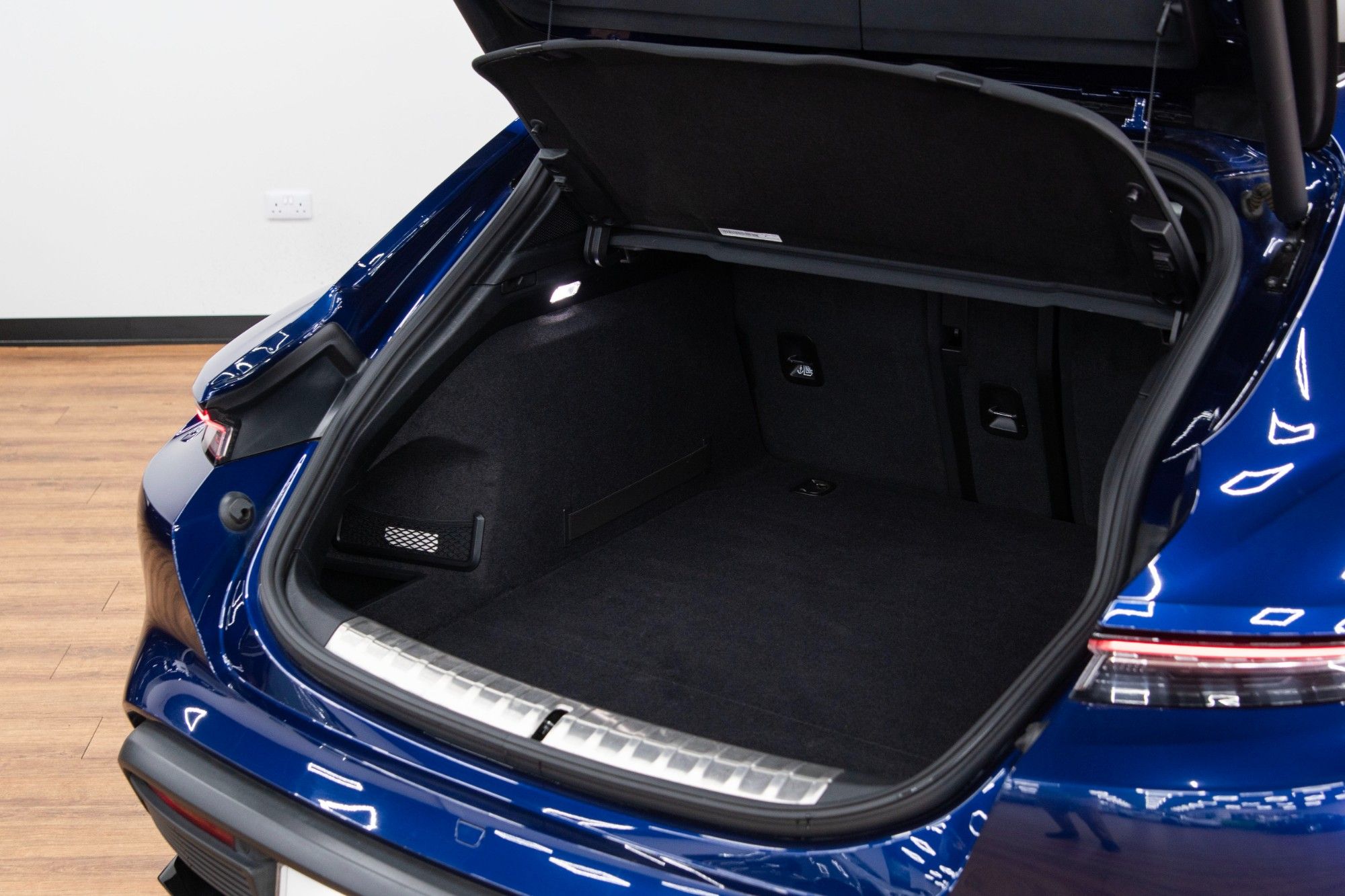 USED 2021 71 PORSCHE TAYCAN 4S CROSS TURISMO 