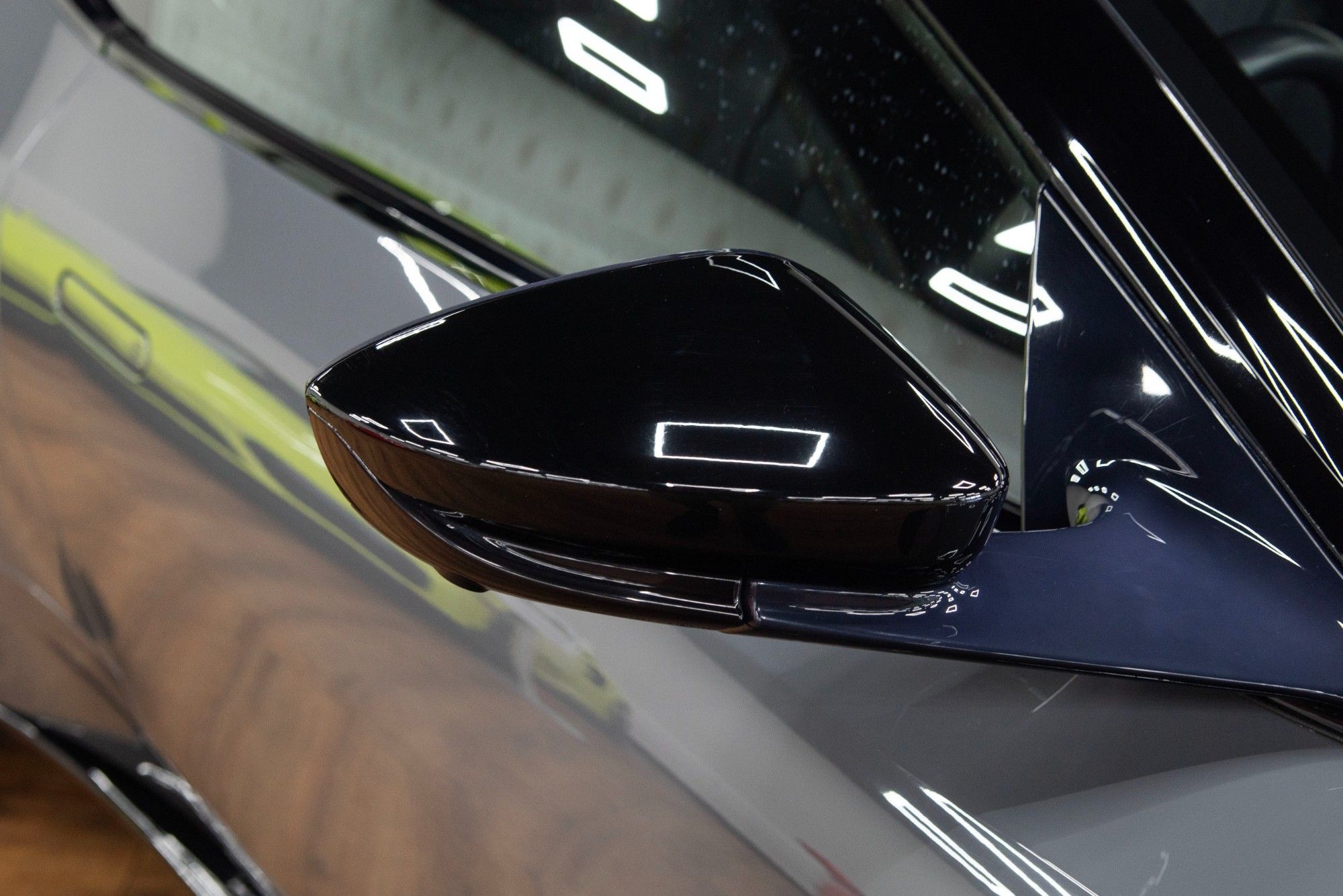 USED 2019 19 ASTON MARTIN DB11 4.0 V8 