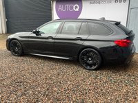 USED 2019 19 BMW 5 SERIES 2.0 520I M SPORT TOURING 5d 181 BHP AUTOMATIC + HEATED LEATHER