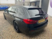 USED 2019 19 BMW 5 SERIES 2.0 520I M SPORT TOURING 5d 181 BHP AUTOMATIC + HEATED LEATHER