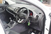 USED 2013 13 KIA SPORTAGE 2.0 CRDI KX-3 SAT NAV 5d 134 BHP SAT-NAV PANORAMIC ROOF