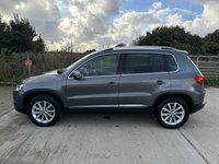 USED 2012 62 VOLKSWAGEN TIGUAN 2.0 SE TDI BLUEMOTION TECHNOLOGY 4MOTION 5d 138 BHP FSH 2 KEYS SAT NAV R/CAMERA