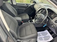 USED 2012 62 VOLKSWAGEN TIGUAN 2.0 SE TDI BLUEMOTION TECHNOLOGY 4MOTION 5d 138 BHP FSH 2 KEYS SAT NAV R/CAMERA