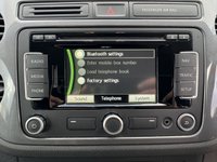 USED 2012 62 VOLKSWAGEN TIGUAN 2.0 SE TDI BLUEMOTION TECHNOLOGY 4MOTION 5d 138 BHP FSH 2 KEYS SAT NAV R/CAMERA