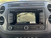 USED 2012 62 VOLKSWAGEN TIGUAN 2.0 SE TDI BLUEMOTION TECHNOLOGY 4MOTION 5d 138 BHP FSH 2 KEYS SAT NAV R/CAMERA