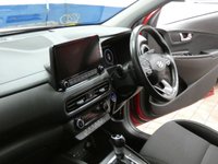 USED 2021 21 HYUNDAI KONA 1.6 GDI PREMIUM 5d 140 BHP SAT NAV CRUISE CONTROL REAR VIEW CAMERA PARKING SENSORS 1 OWNER SERVICE HISTORY HYUNDAI WARRANTY TILL AUG 2026